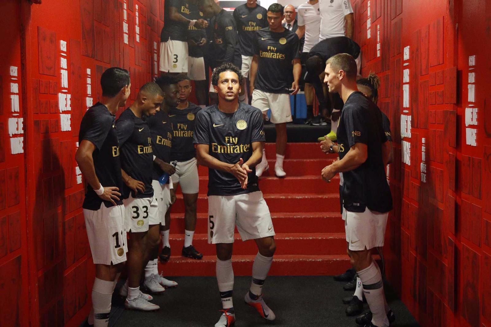 中国移动宣传册设计